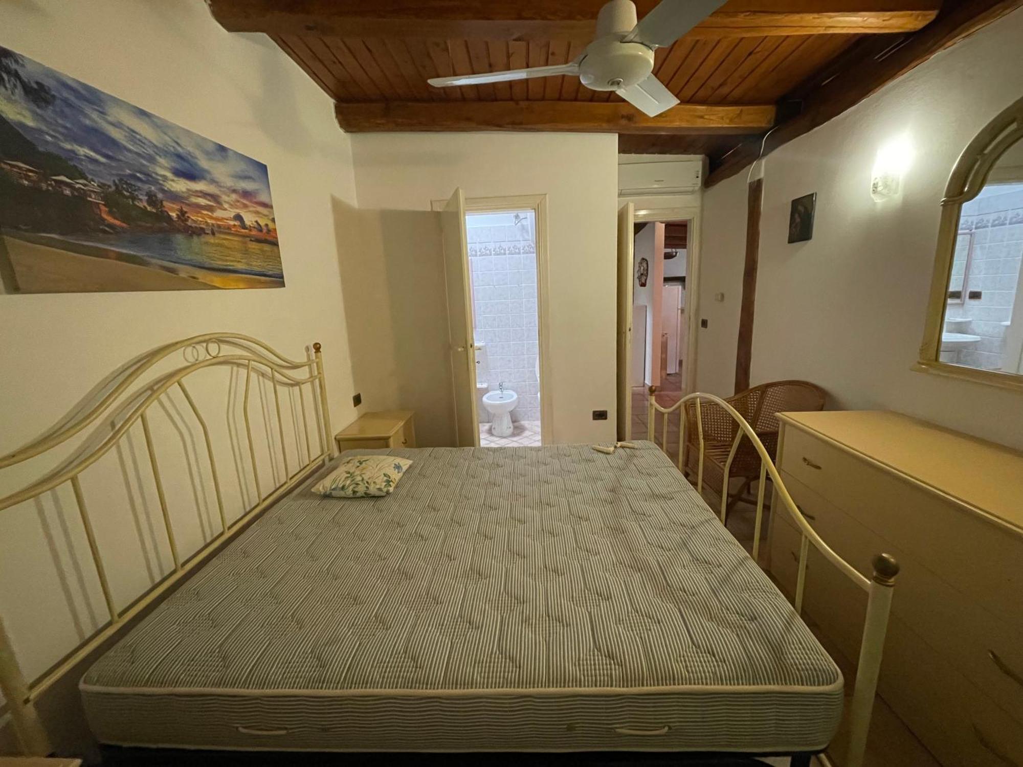Villa Paonessa Lido Di Fondi Habitación foto